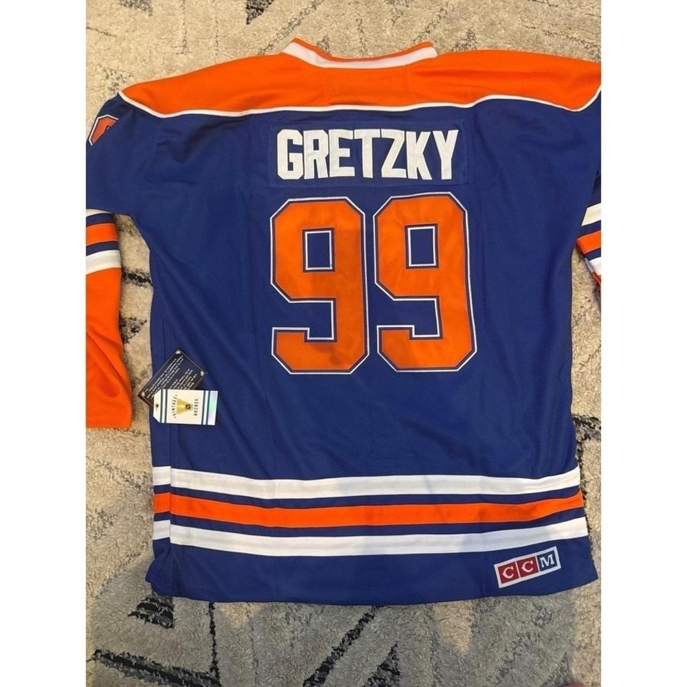 CCM throwback jersey Wayne‎ Gretzky's Edmonton Oilers. #99